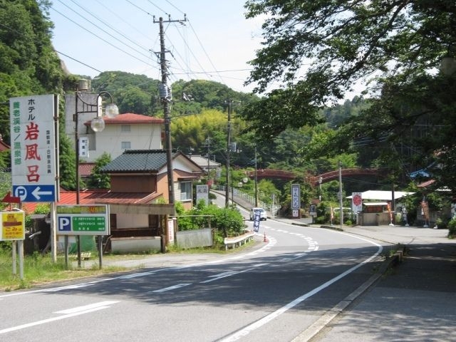 202610-2-4.jpg