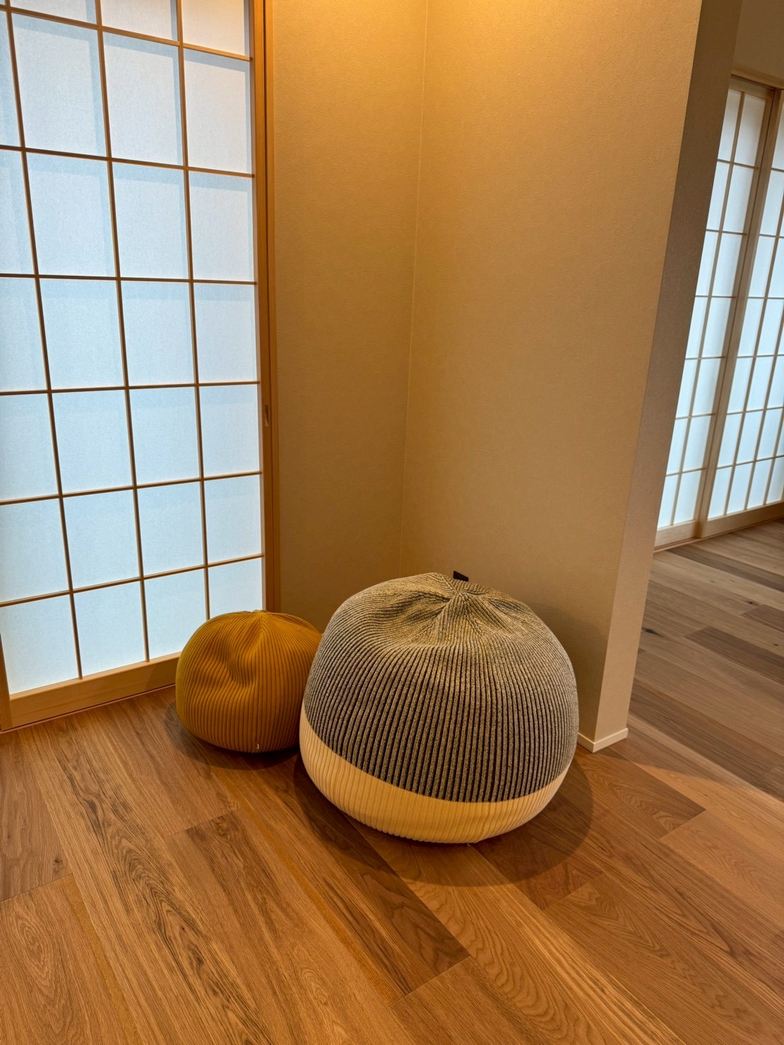 LINE_ALBUM_早野 利休モデル_251019_587.jpg